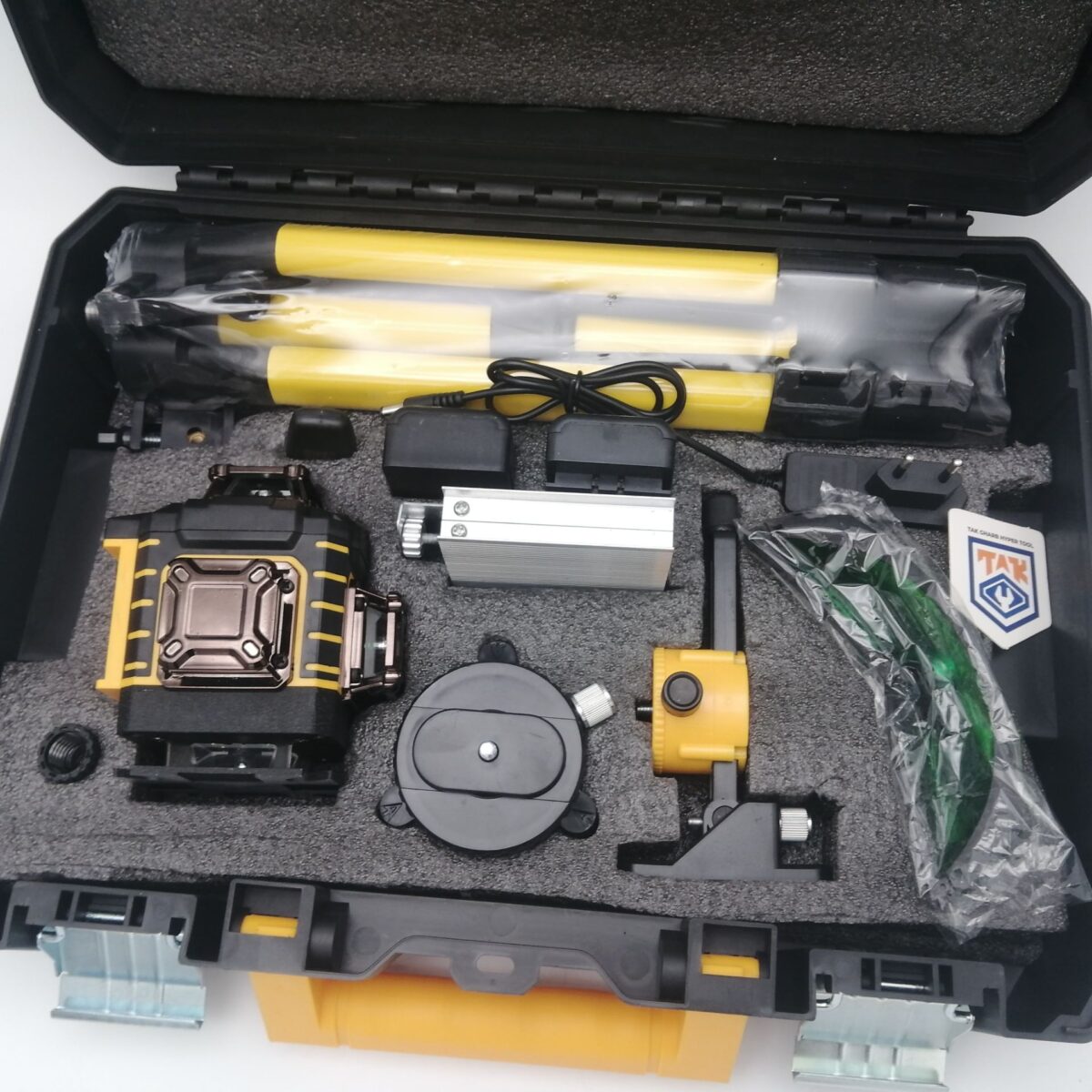 تراز لیزری 16 لاین 50 متری طرح دیوالت D.W.L.T مدل LD-16M - 16 50 dewalt d.w.l.t ld-16m - View 5